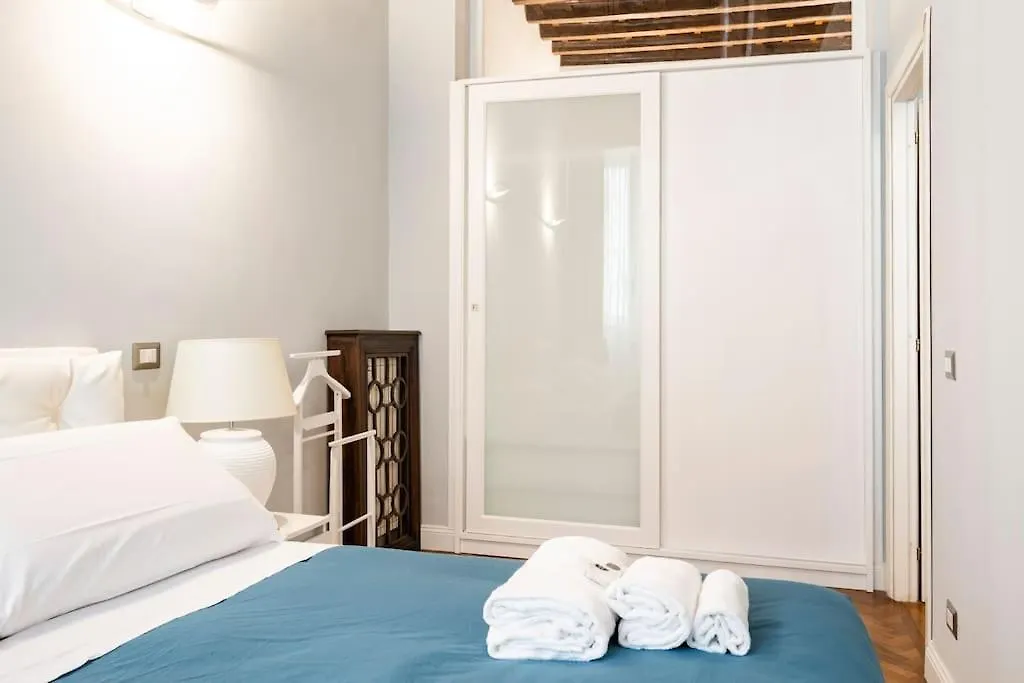 Apartment Domvs Spagna Via Gregoriana Rome