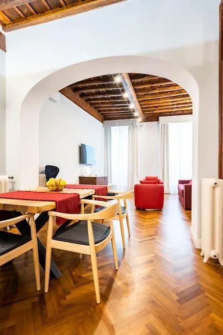 Domvs Spagna Via Gregoriana Rome Apartment