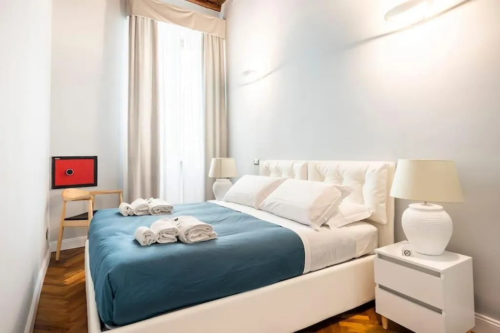 Apartment Domvs Spagna Via Gregoriana Rome Italy
